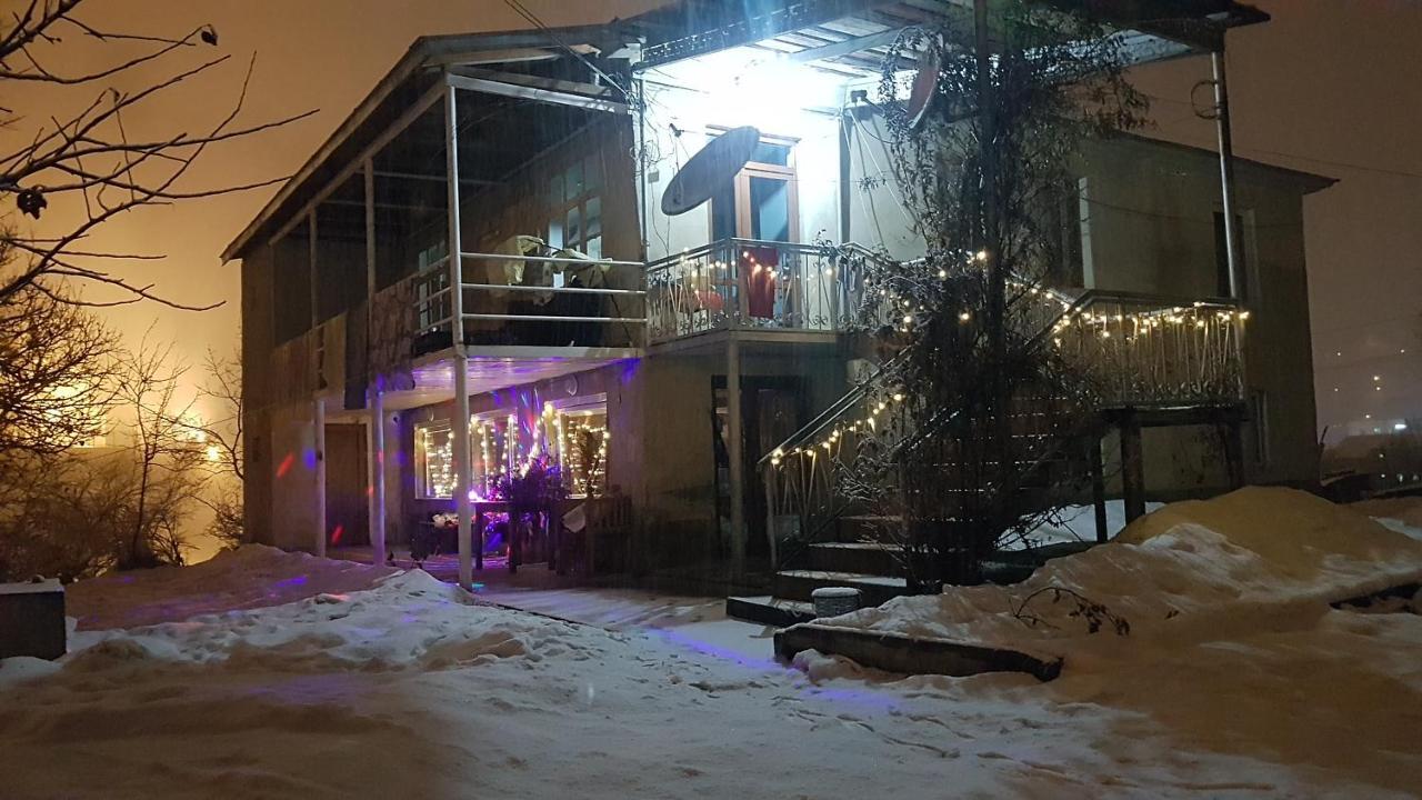 Guesthouse Am Museum ميستيا المظهر الخارجي الصورة